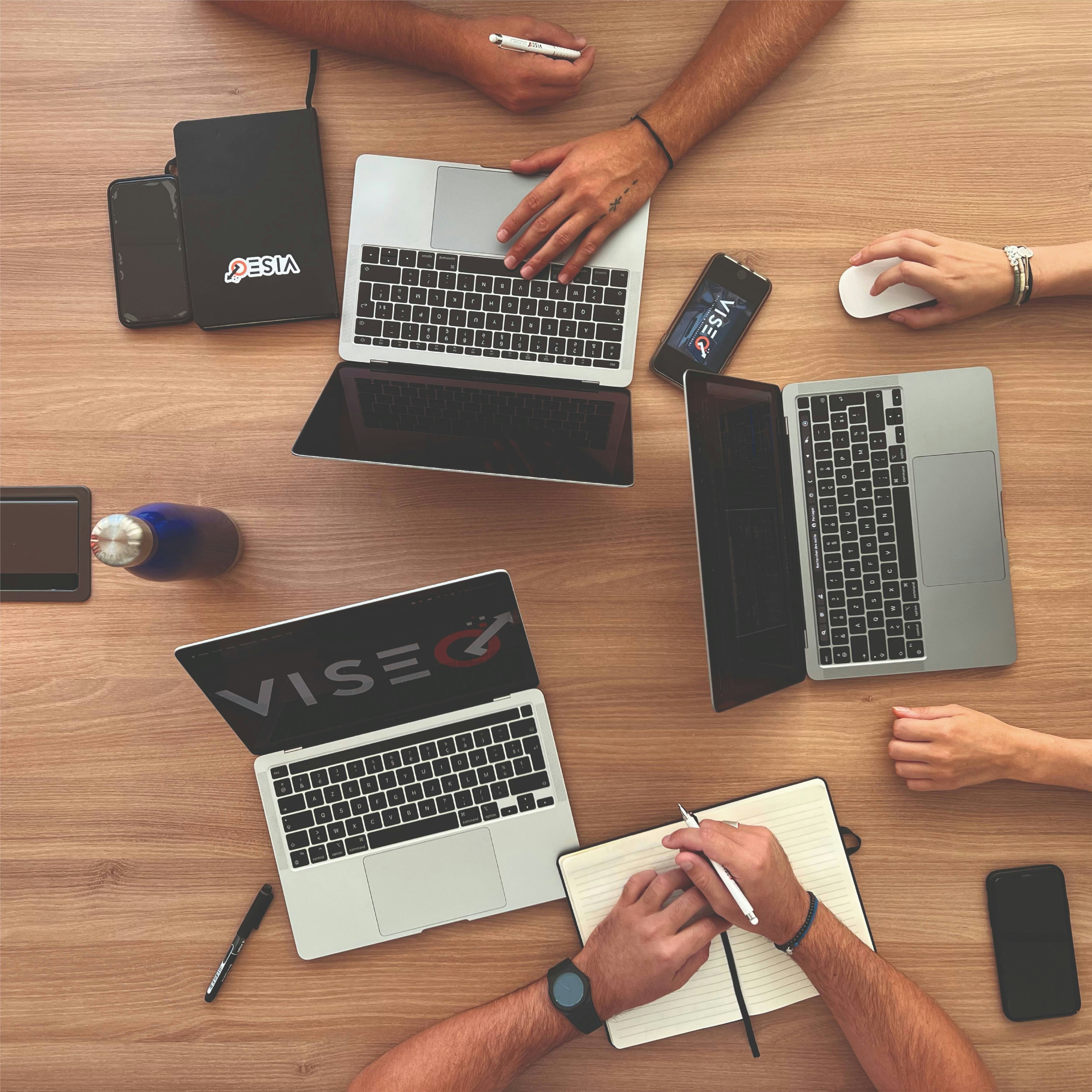 IT Outsourcing & Team Extension